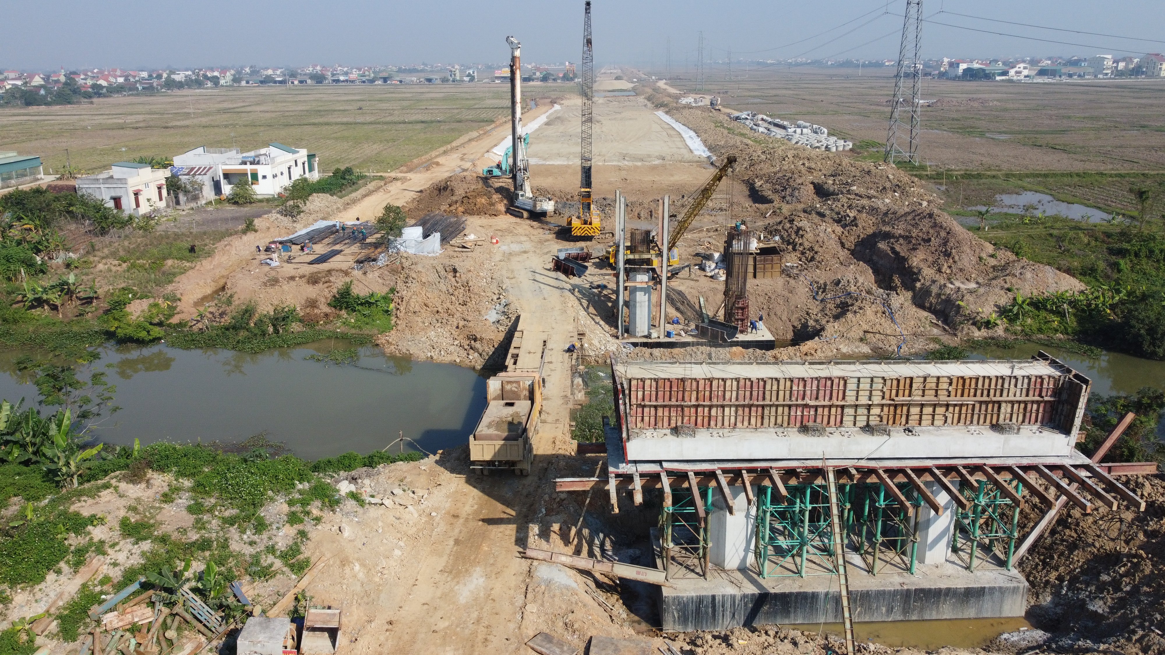Đẩy nhanh tiến độ dự án cao tốc Bắc-Nam đoạn qua Nghệ An