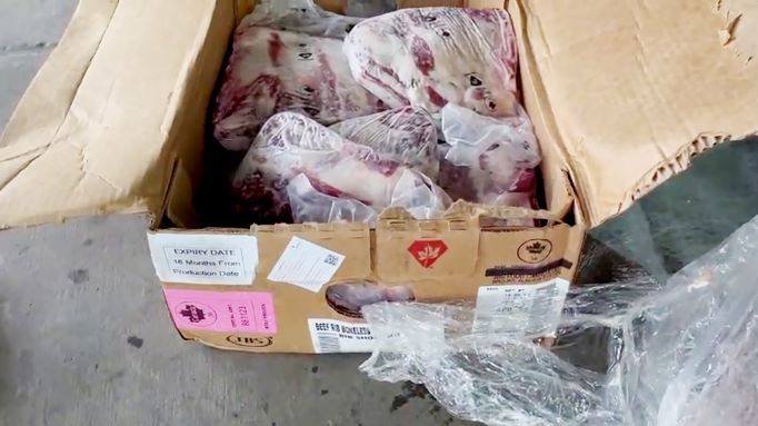 An Giang: Bắt xe tải chở gần 8 tấn thịt bò, thịt trâu đông lạnh, nghi vấn nhập lậu