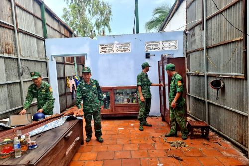 Bộ đội Biên phòng tỉnh An Giang: Giúp dân khắc phục hậu quả giông lốc